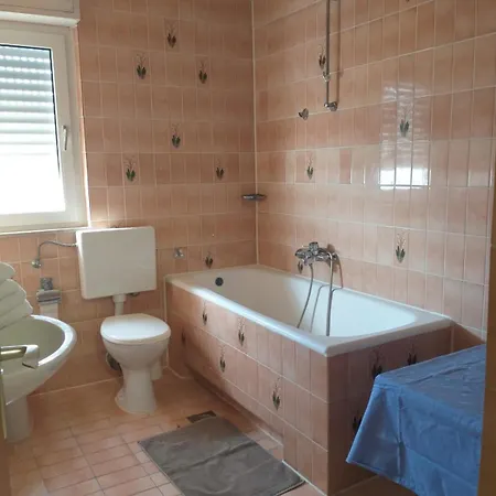 Nemira Apartment