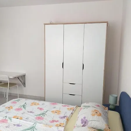 Apartment Nemira Omis