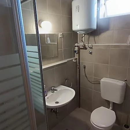 Apartment Nemira Omis
